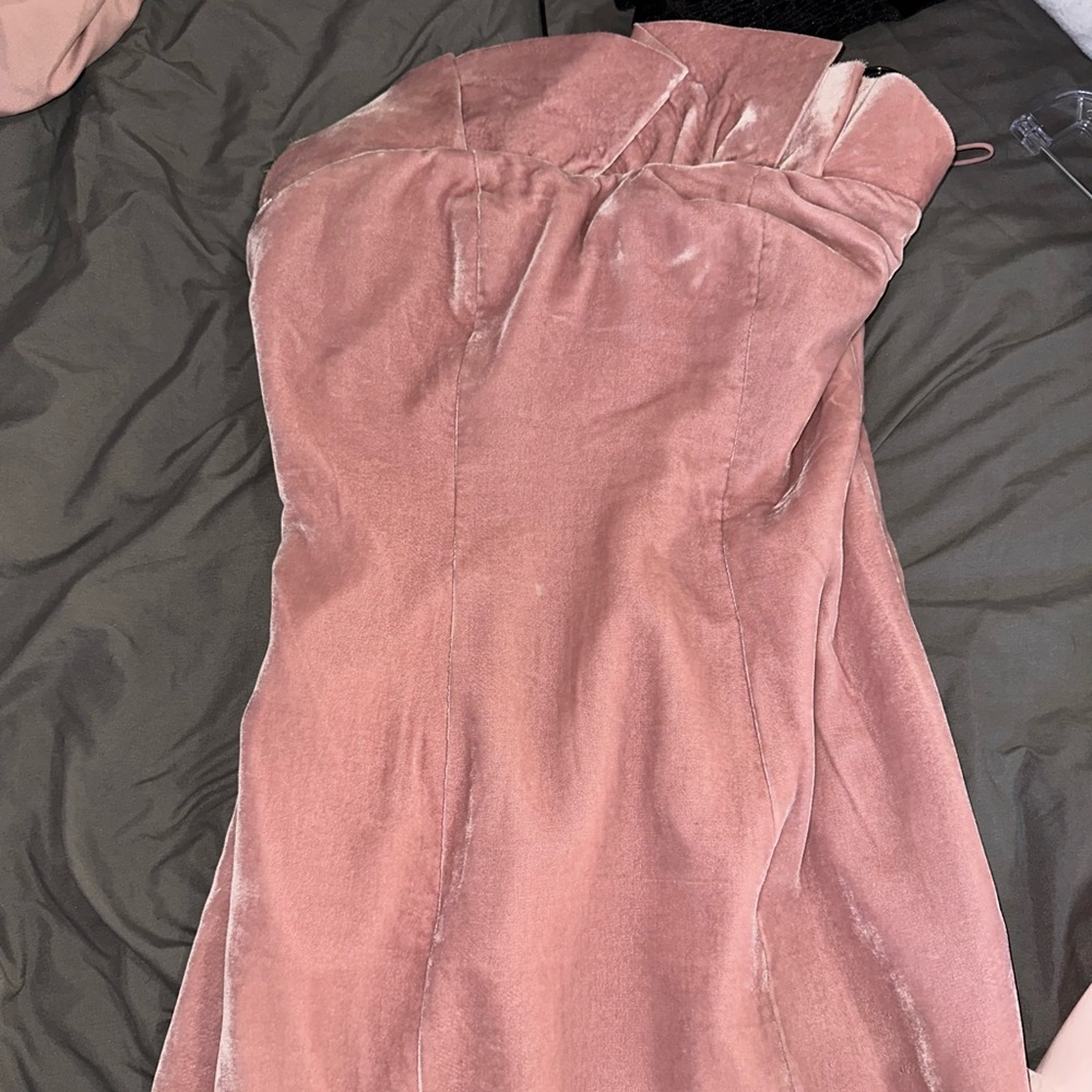 Pink velvet cinq à sept dress size 2